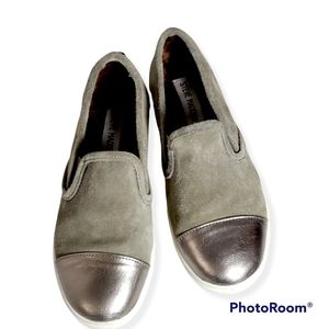 Steve Madden, big kids sz 3, suede flats